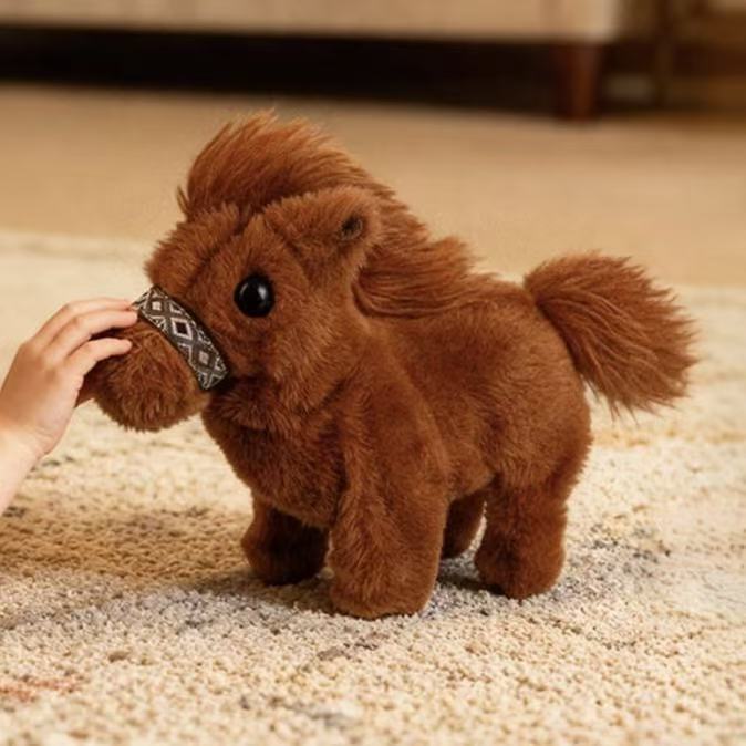 Kdo v dětství nesnil o vlastním koníkovi? 🎁 Běhající plyšový koník, certifikace EU – vánoční dárek! 🔥