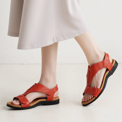 Komfortní ortopedické sandály na celodenní nošení, které ulevují od bolesti zad a nohou.