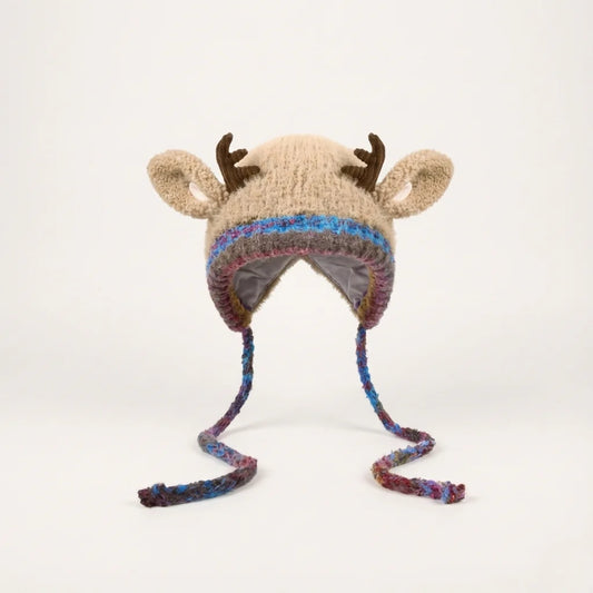 Teplý vánoční dárek na celou zimu – roztomilá čepice s jelenem, která doprovází děti při každém radostném výletu