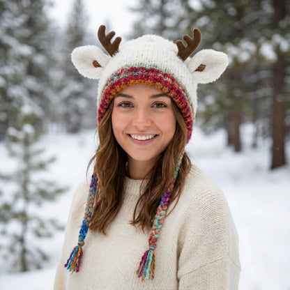 Teplý vánoční dárek na celou zimu – roztomilá čepice s jelenem, která doprovází děti při každém radostném výletu