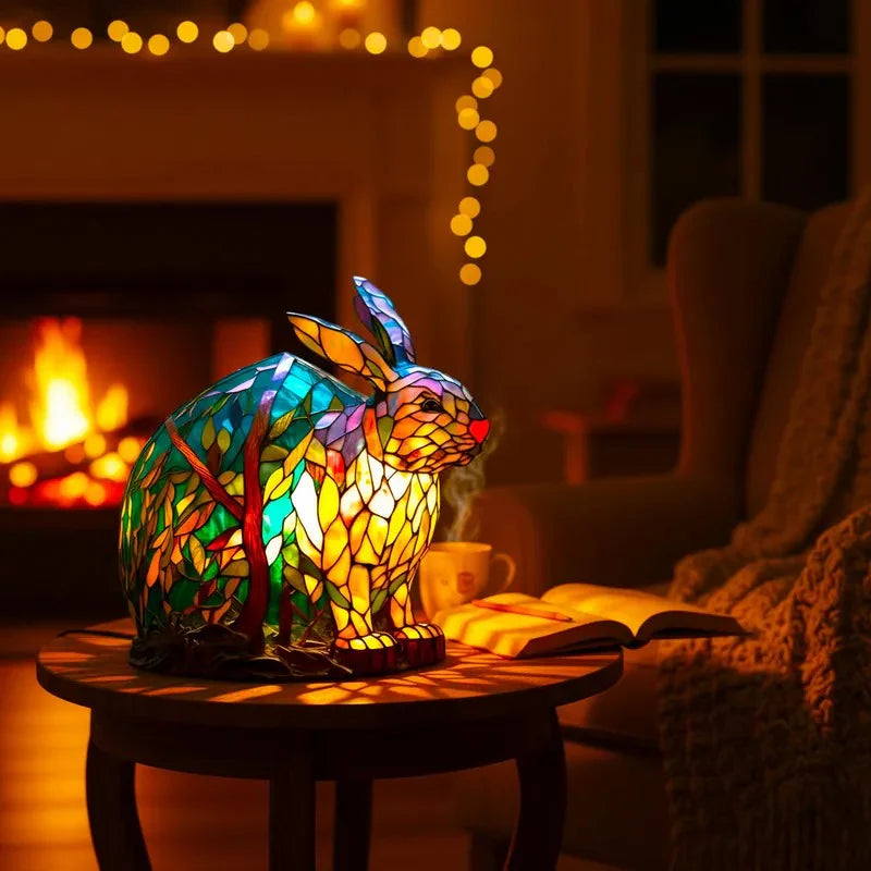 🎉Roztomilá ručně malovaná lampička ve tvaru zajíčka 🎉– ideální velikonoční dárek, který přináší do místnosti hřejivou atmosféru.🐰✨